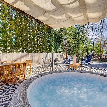 Cozy House W Hot Tub & Big Yard Charlotte Esterno foto